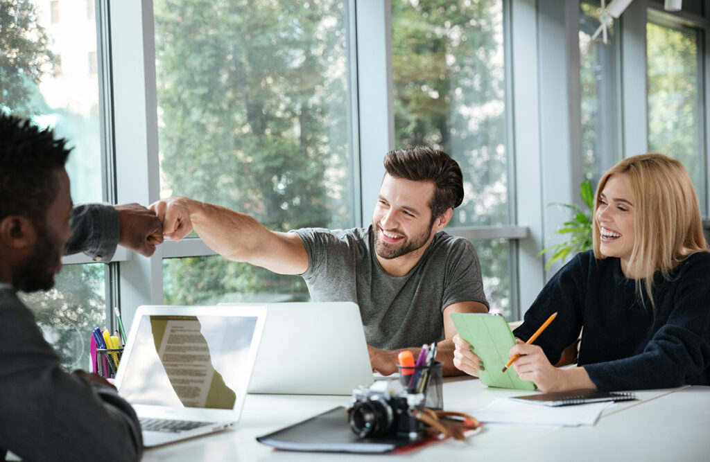manager-et-coach-le-combo-ideal-pour-gerer-les-jeunes-en-entreprise
